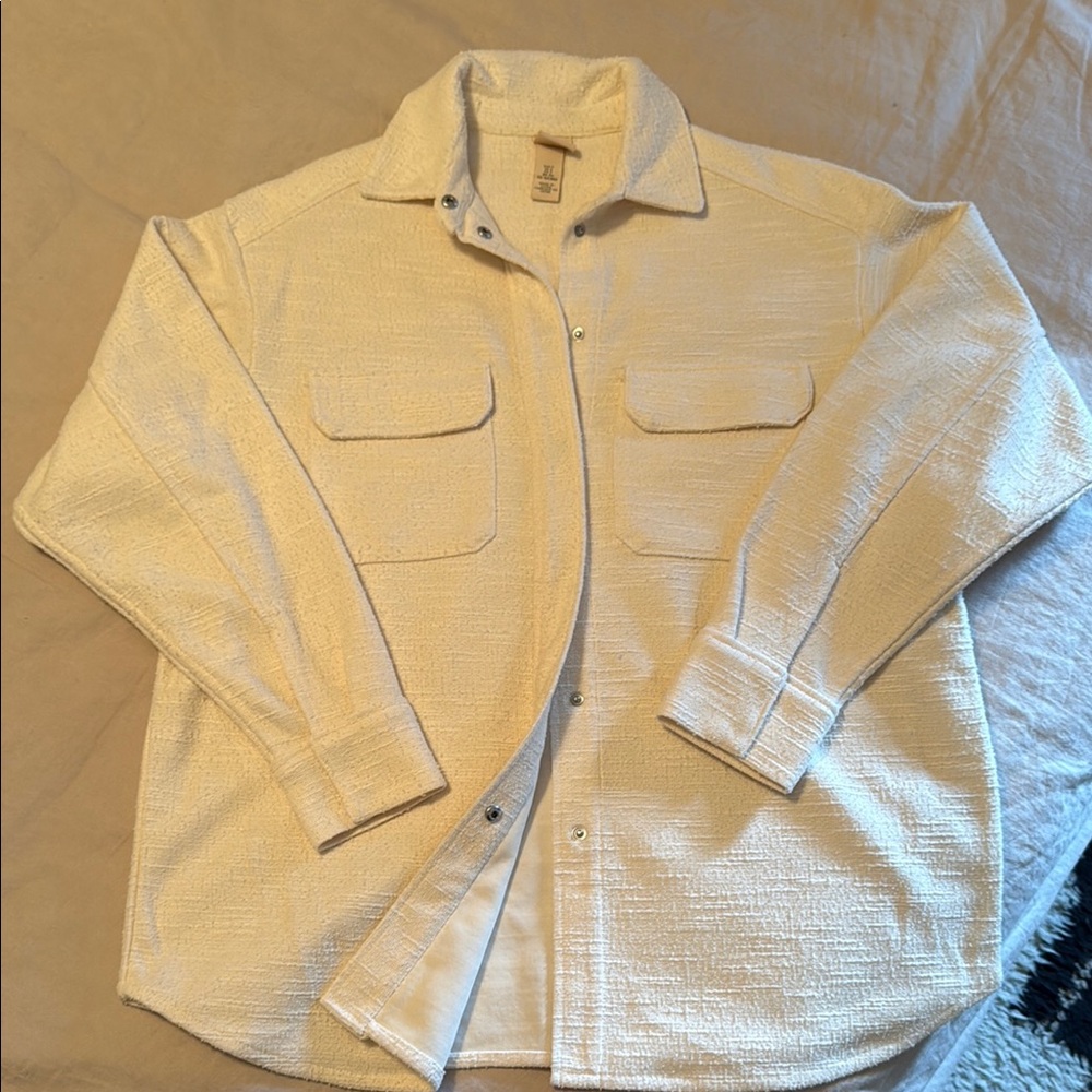 Women's H&M Textured Cream Shacket - Size Sm (runs large)